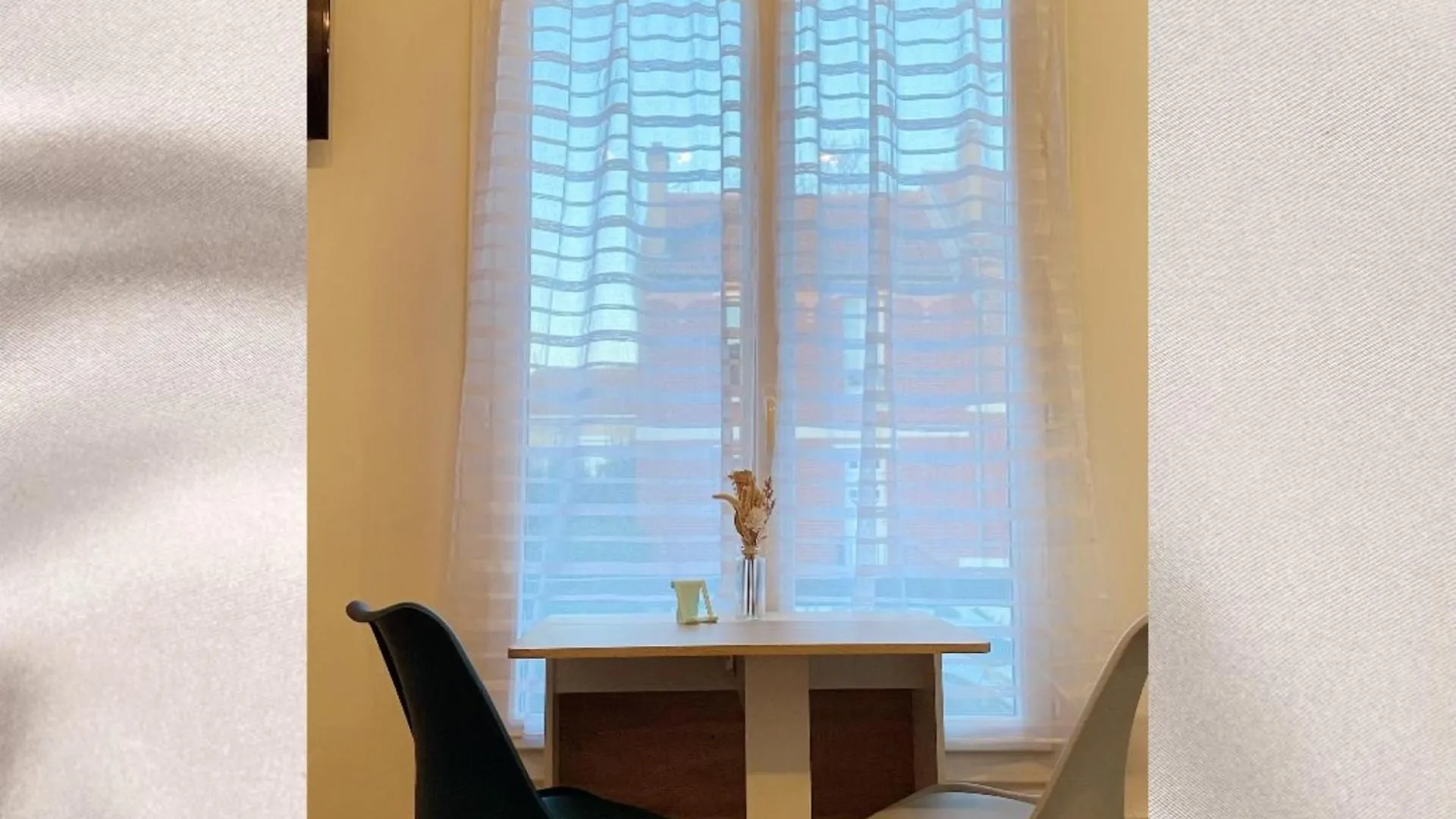 Apartment Charmant Et Moderne De L'Hay France